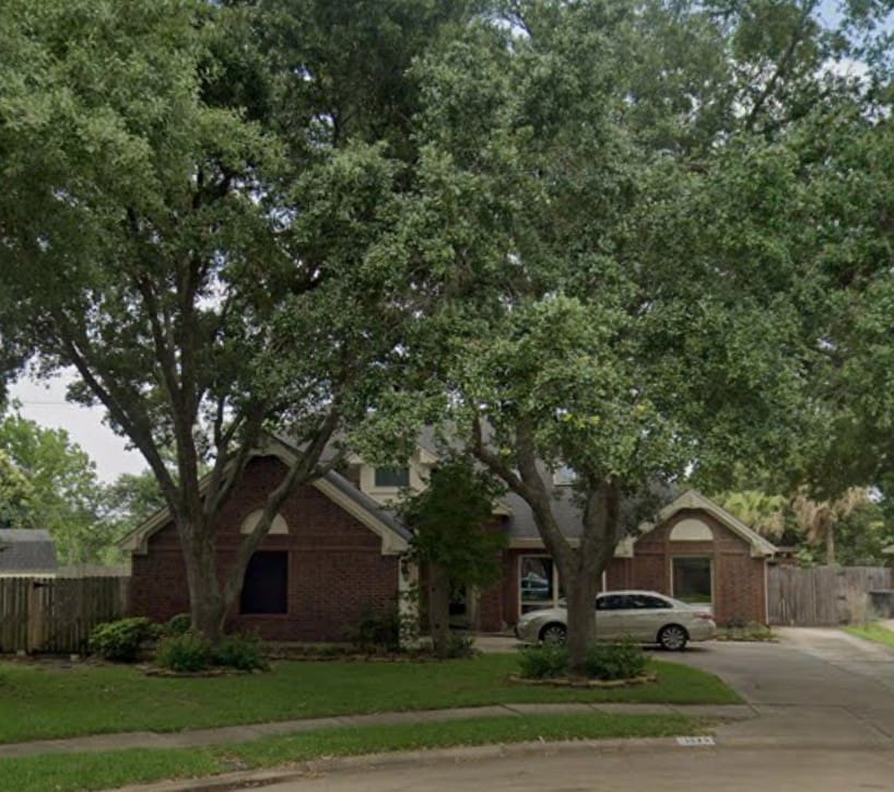 A 5-star reviewed foundation repair in Pearland, Texas